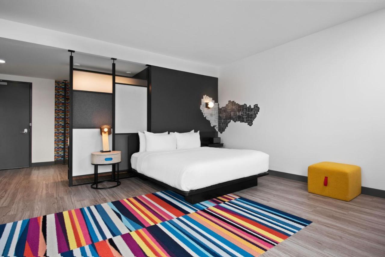 Aloft Kansas City Country Club Plaza Экстерьер фото