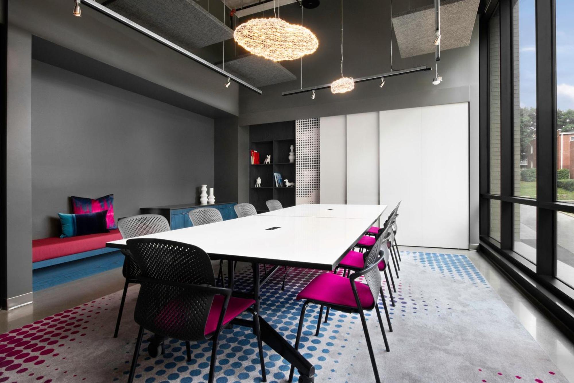 Aloft Kansas City Country Club Plaza Экстерьер фото